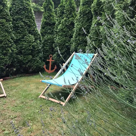 Turkus Z Ogrodem Apartment *